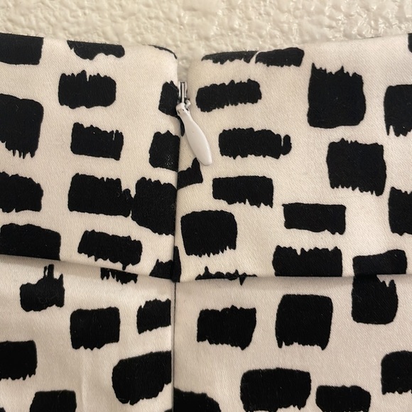 Calvin Klein sleeveless dress, size 10 - Picture 5 of 5